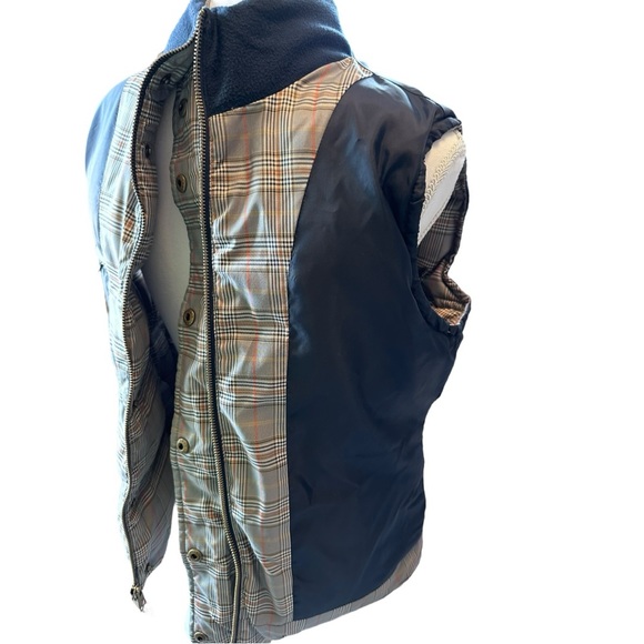 Tommy Hilfiger - Puffer Vest Gray Plaid Zipper Closure, Size: Large - Picture 12 of 16
